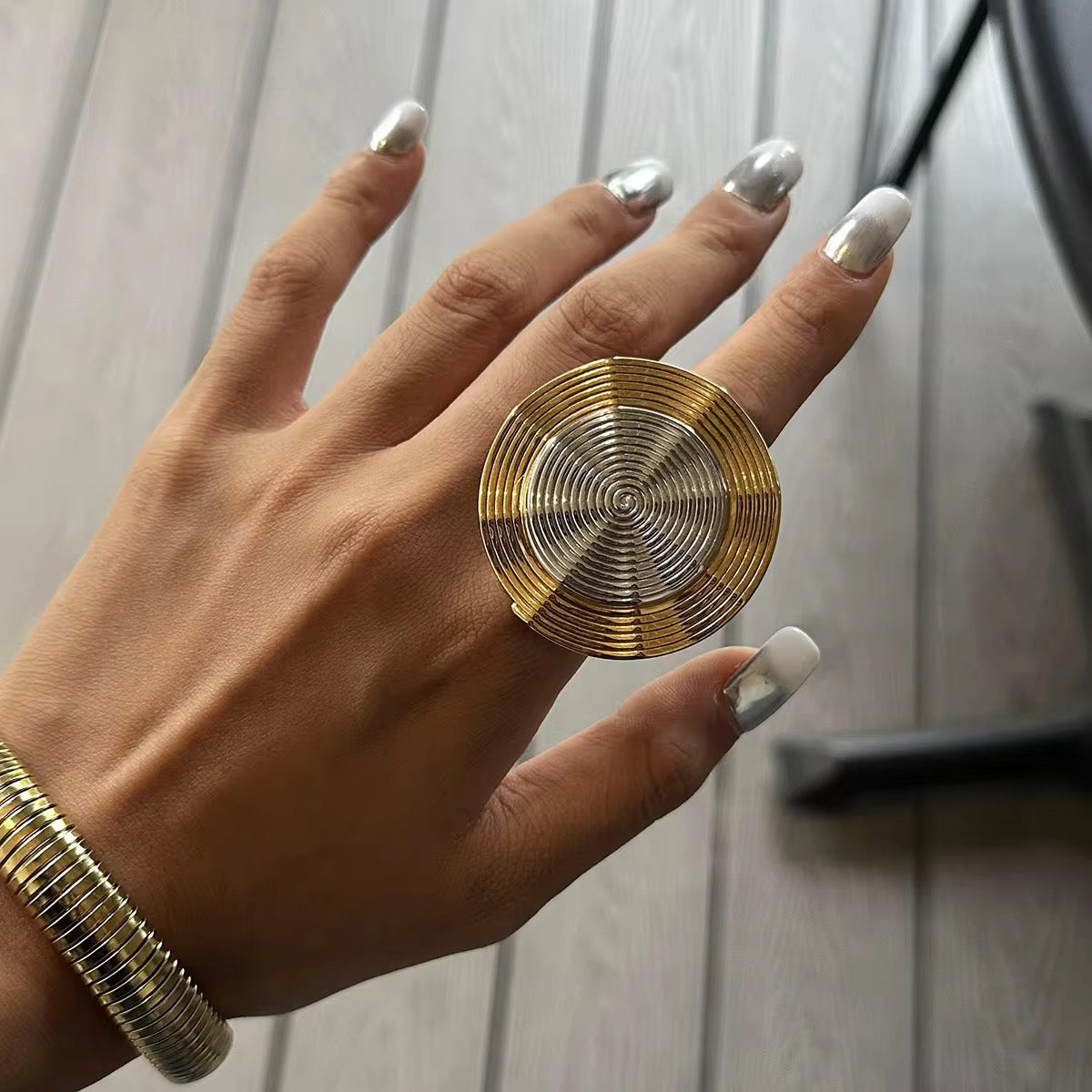 Bella Ring