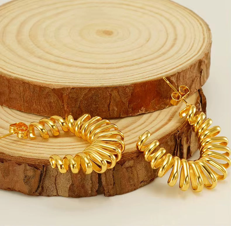 SPIRAL HOOP EARRING