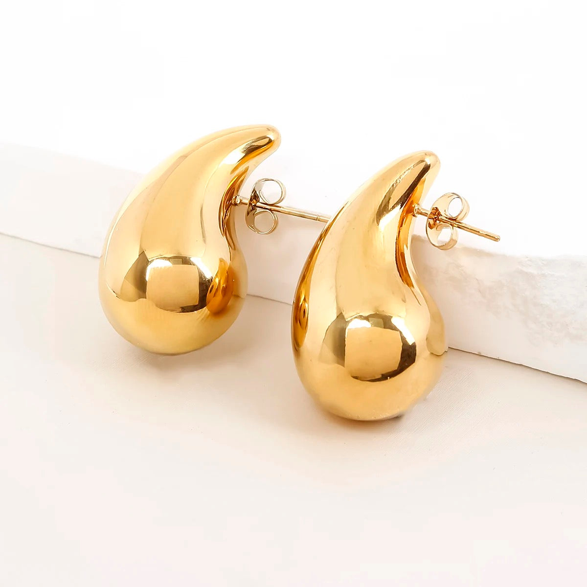 18kt Gold Plated Chunky Drop Earrings 💧