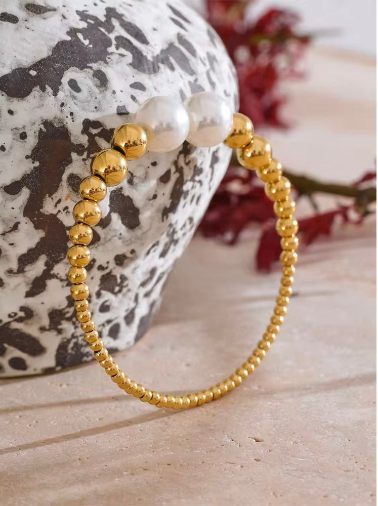 Gigi Glass Pearl Bracelet