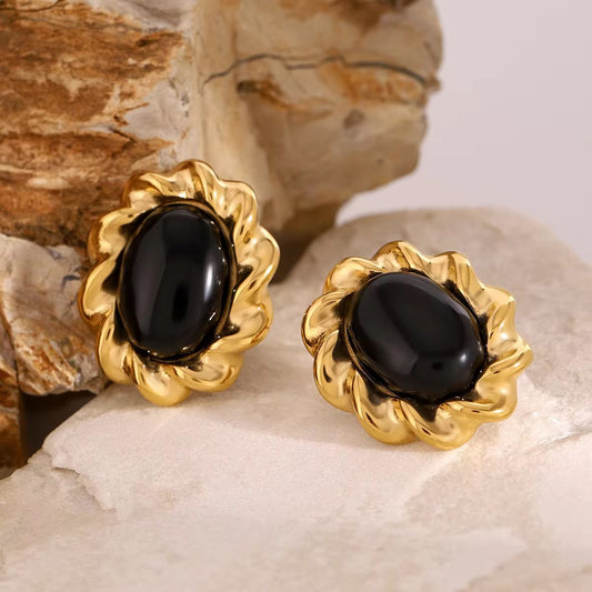 Iconic Black Vintage Earring