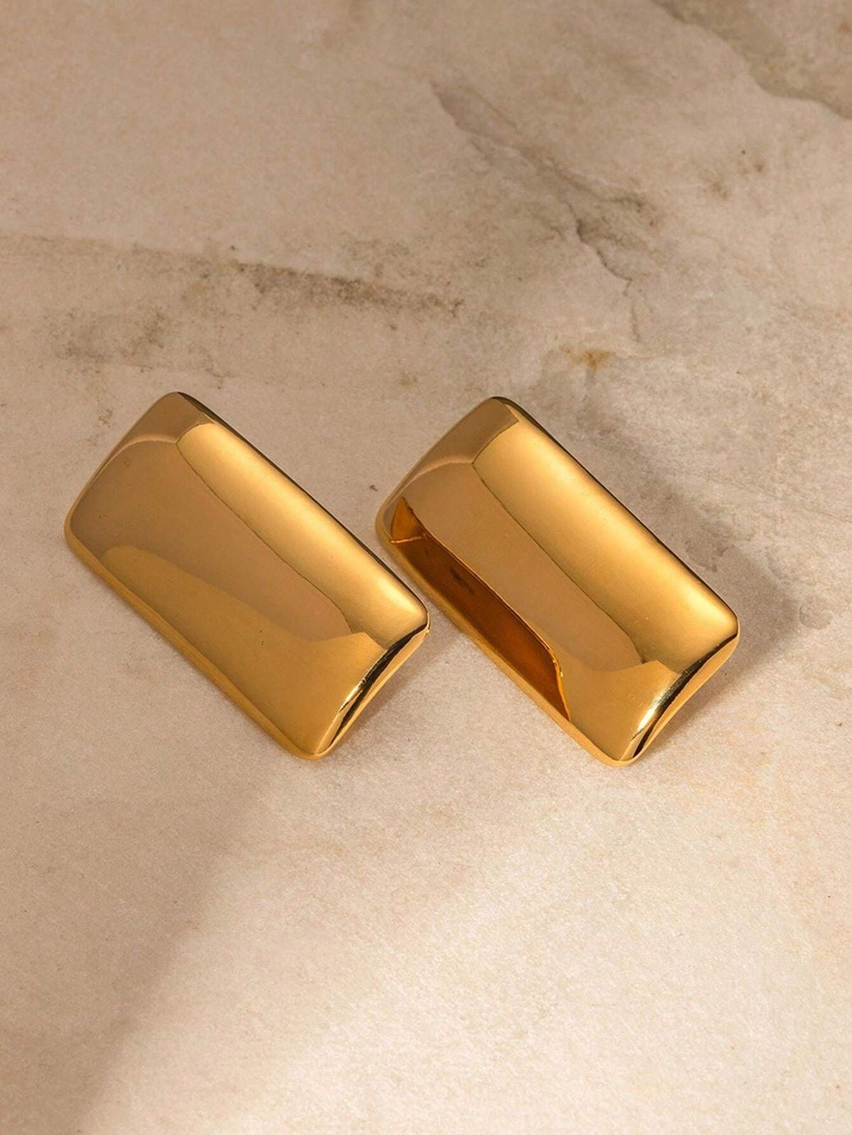18K Gold Rectangle  Stud Earrings