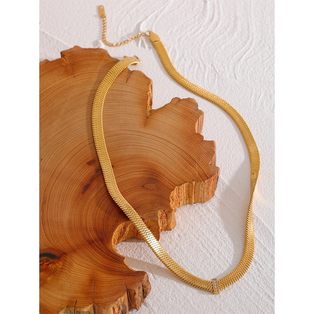 Zicron Snake Necklace