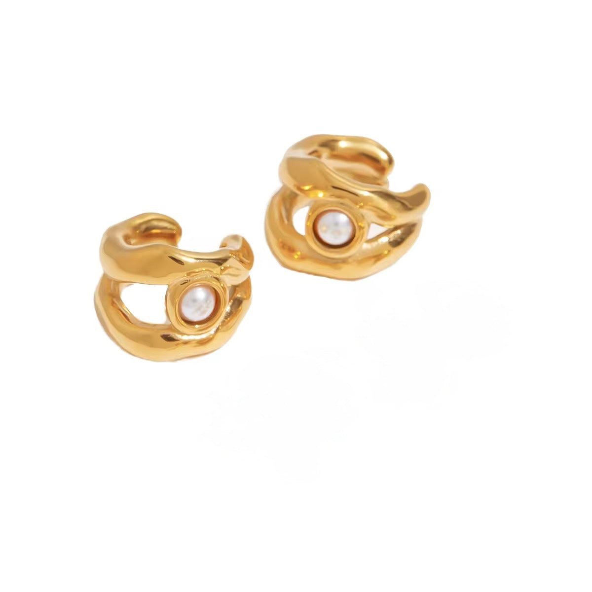Twins Shell Pearl Ear Cuff