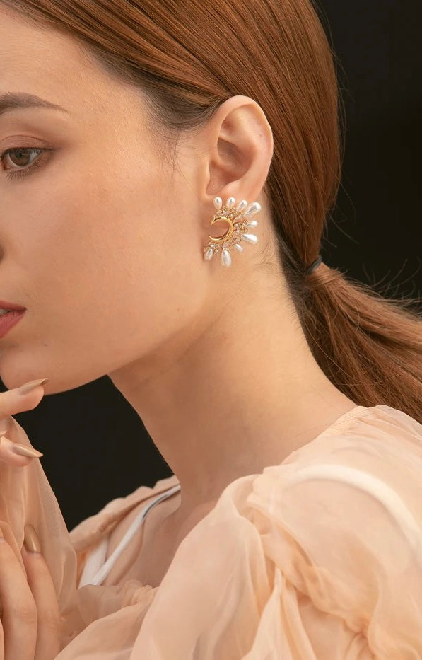 Paris Pearl Earrings