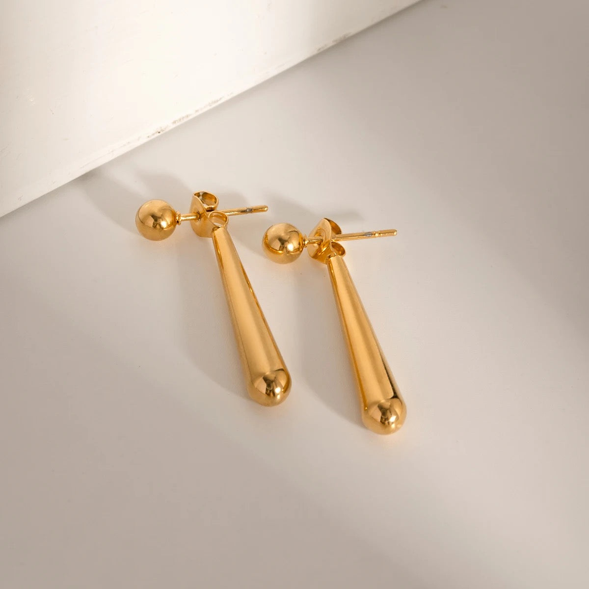 Water Drop Ball Earring
