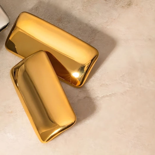 18K Gold Rectangle  Stud Earrings