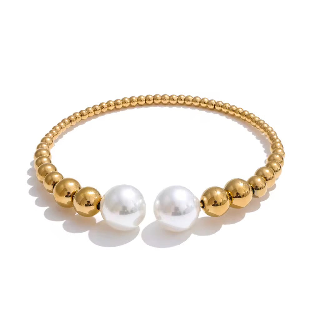 Gigi Glass Pearl Bracelet