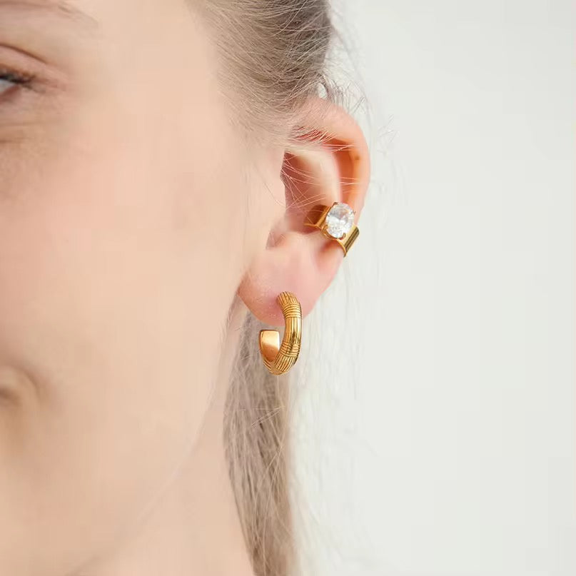 Single Spark Ear Cuff