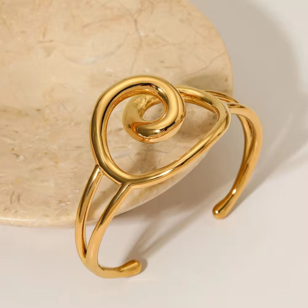 KNOT CUFF BRACELE