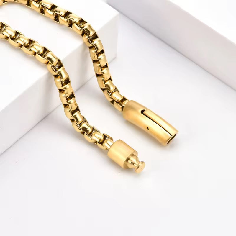 Gold Link Chain Bracelet