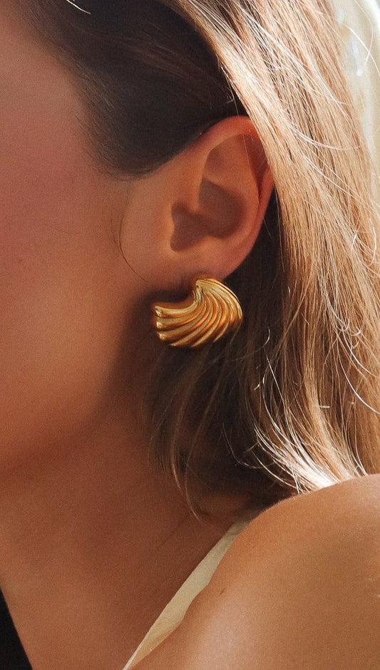 Sea Shell Stud Earring