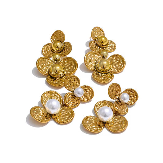 Zora Gold Pearl Earring