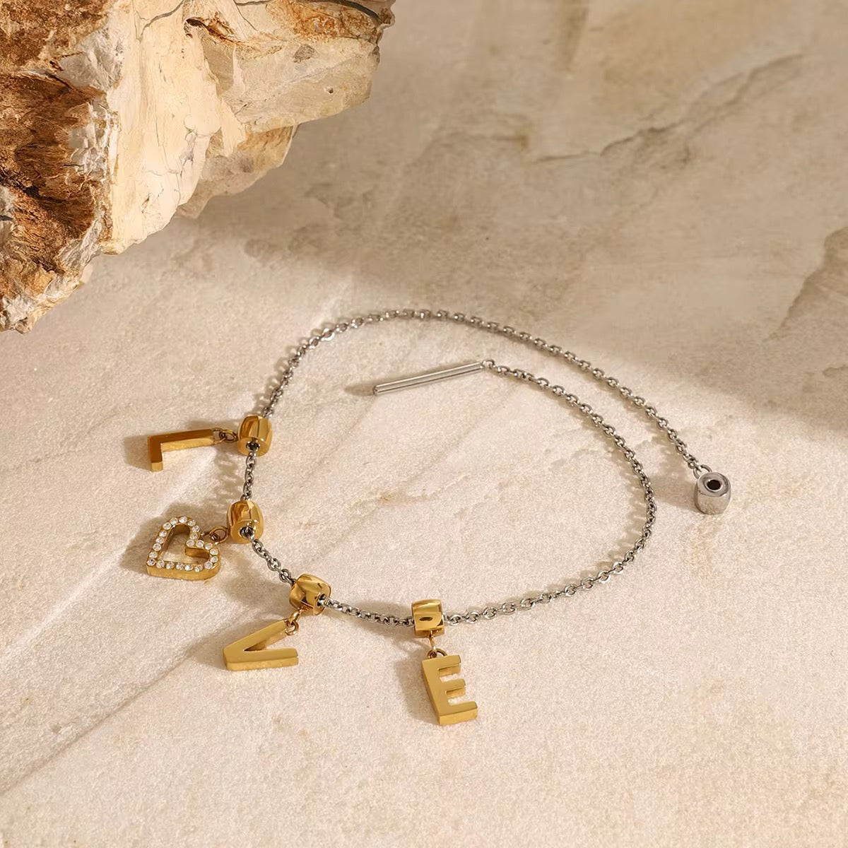 LOVE BRACELET