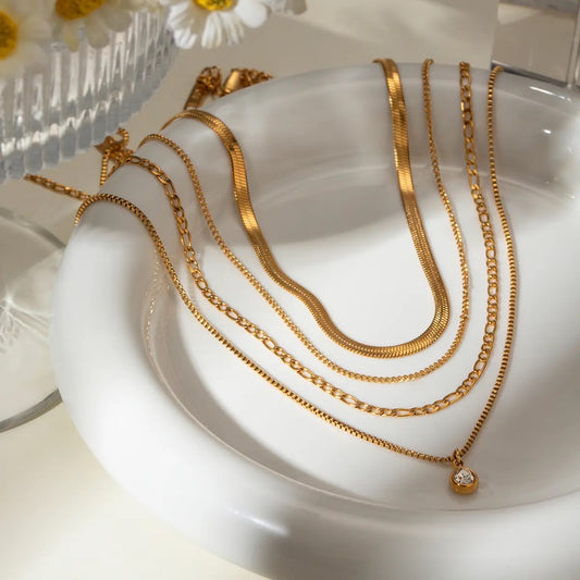 Layer Diamond Stud Necklace