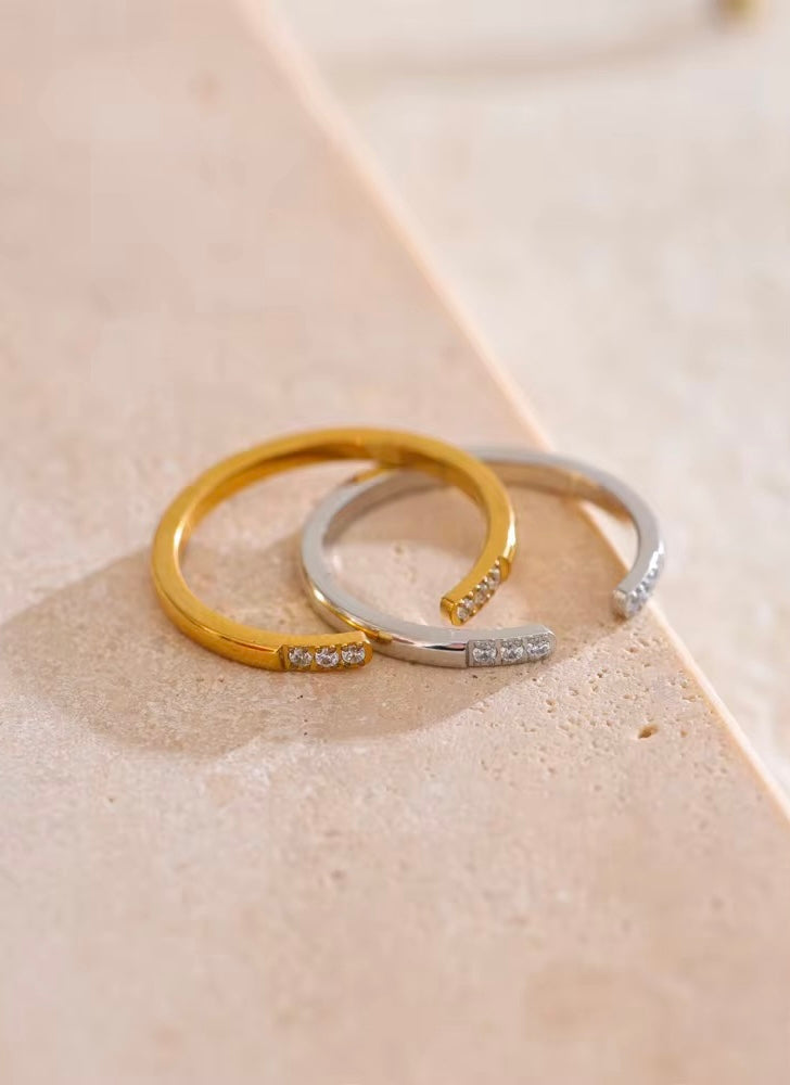Gold Charm Ring