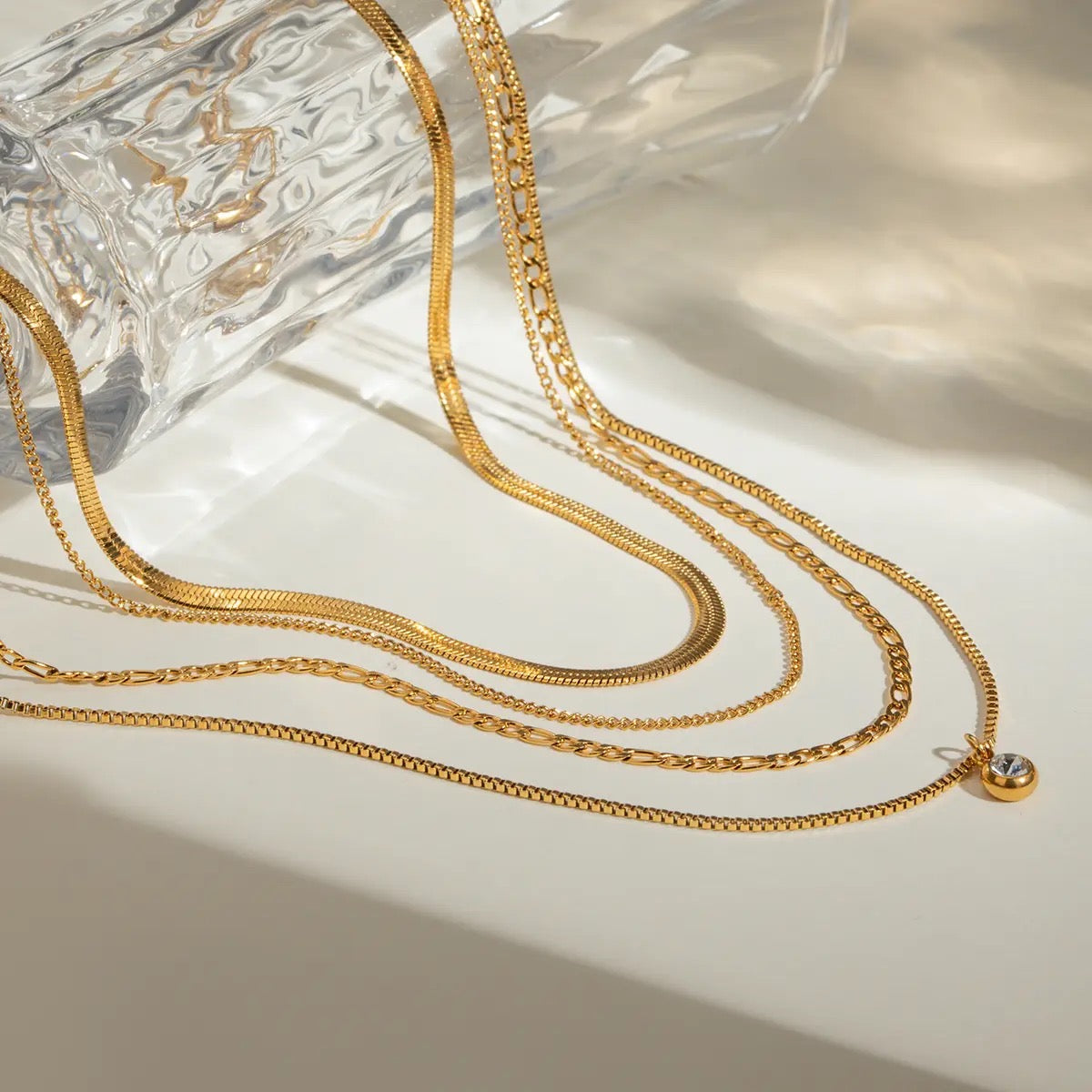 Layer Diamond Stud Necklace