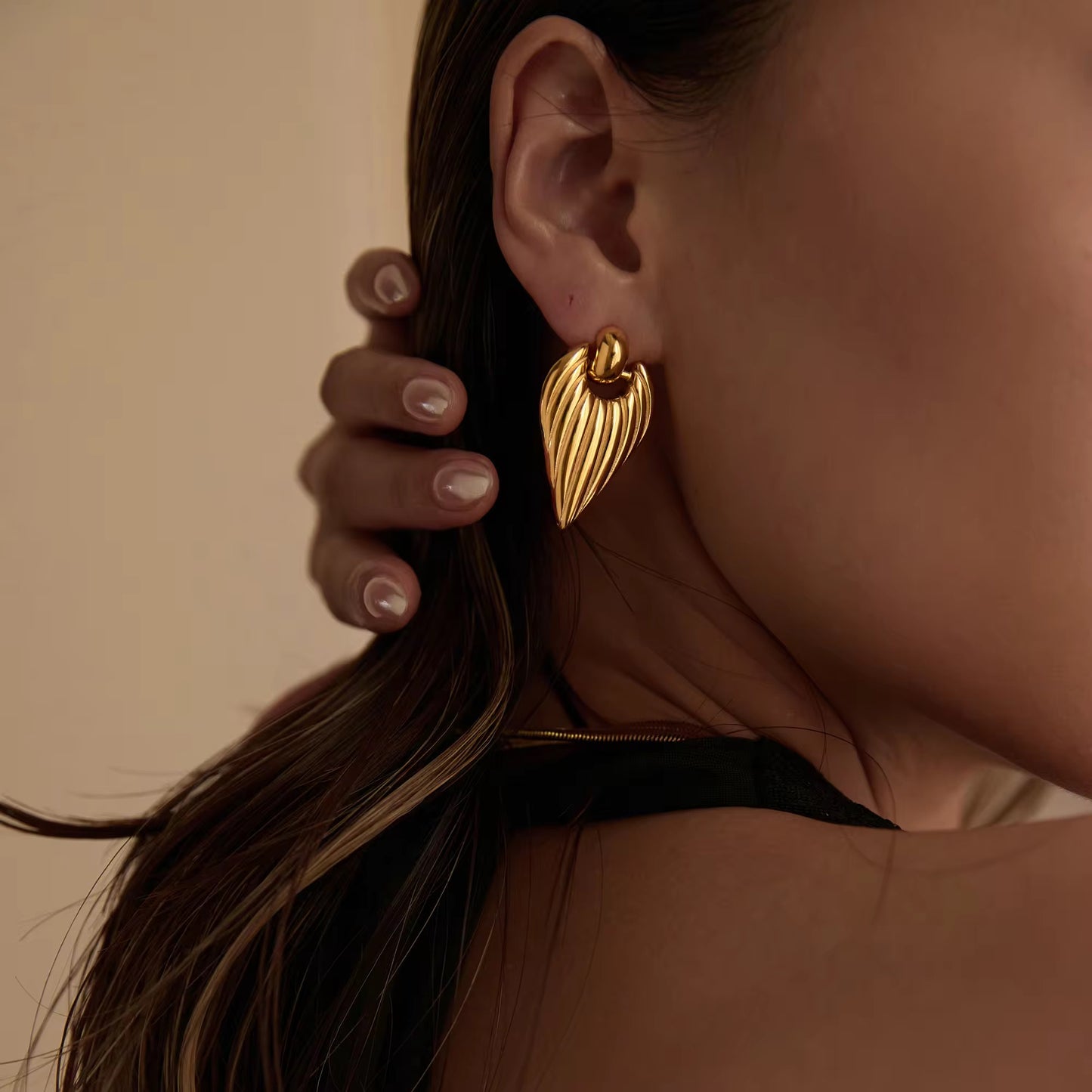 MARIYA STUD EARRING
