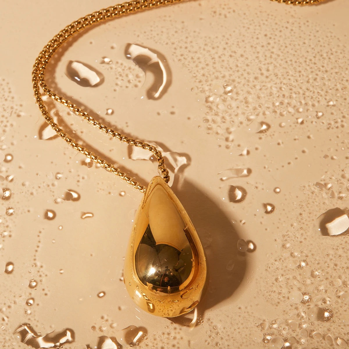 Gold Drop Pendant Necklace