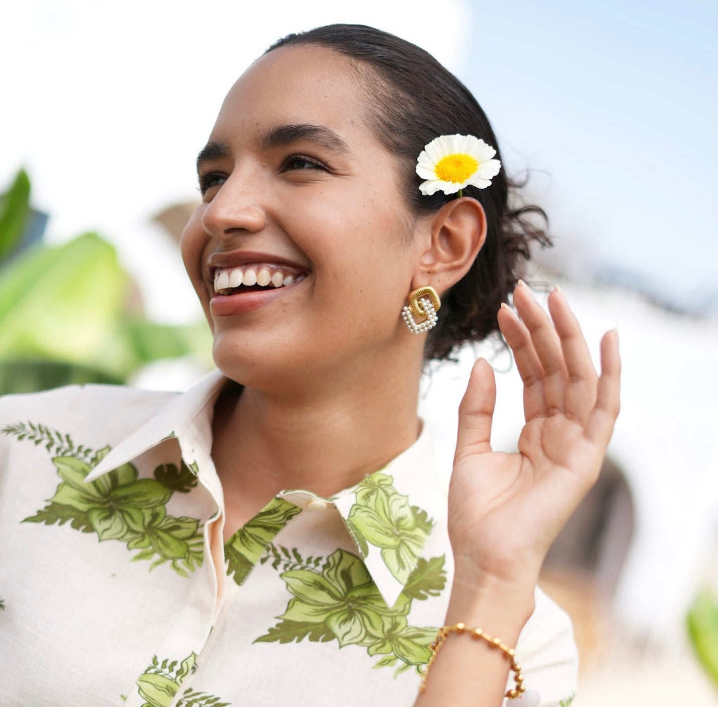 Pearl Victoria Stud Earring