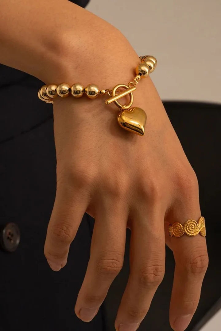Victoria Heart Charm Bracelet