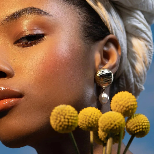 Litmus Textured Gold And White Pearl