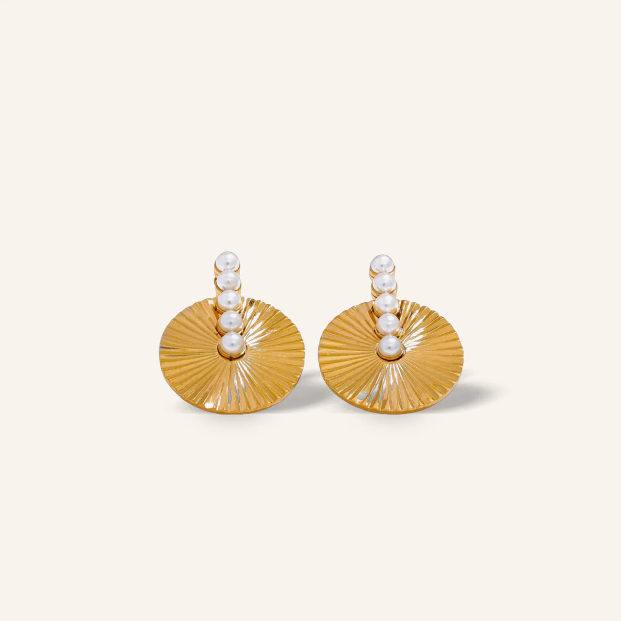 Pearl Alicia Earring