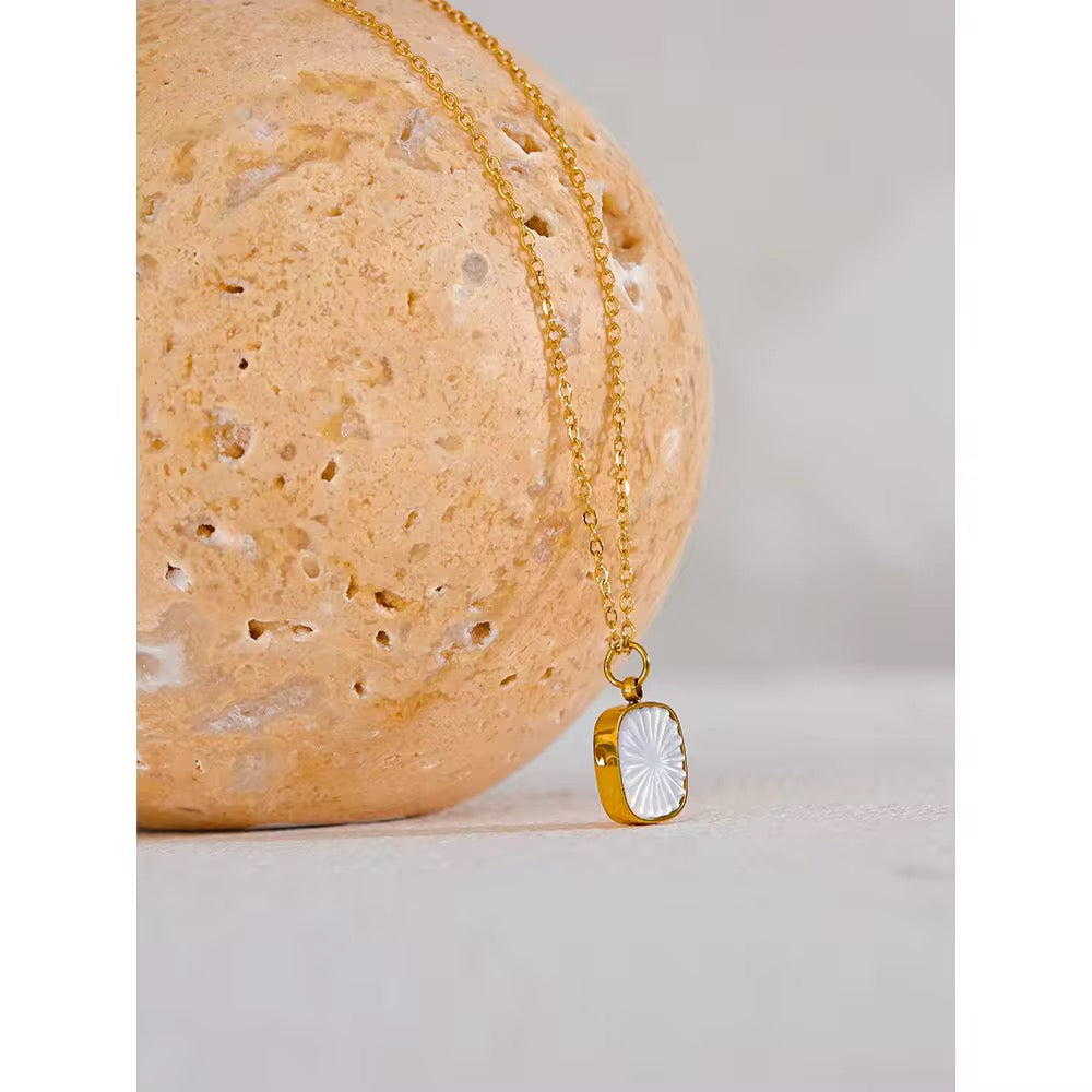 White Shell Pendant Necklace