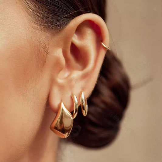 VINTAGE DROP EARRINGS  💧