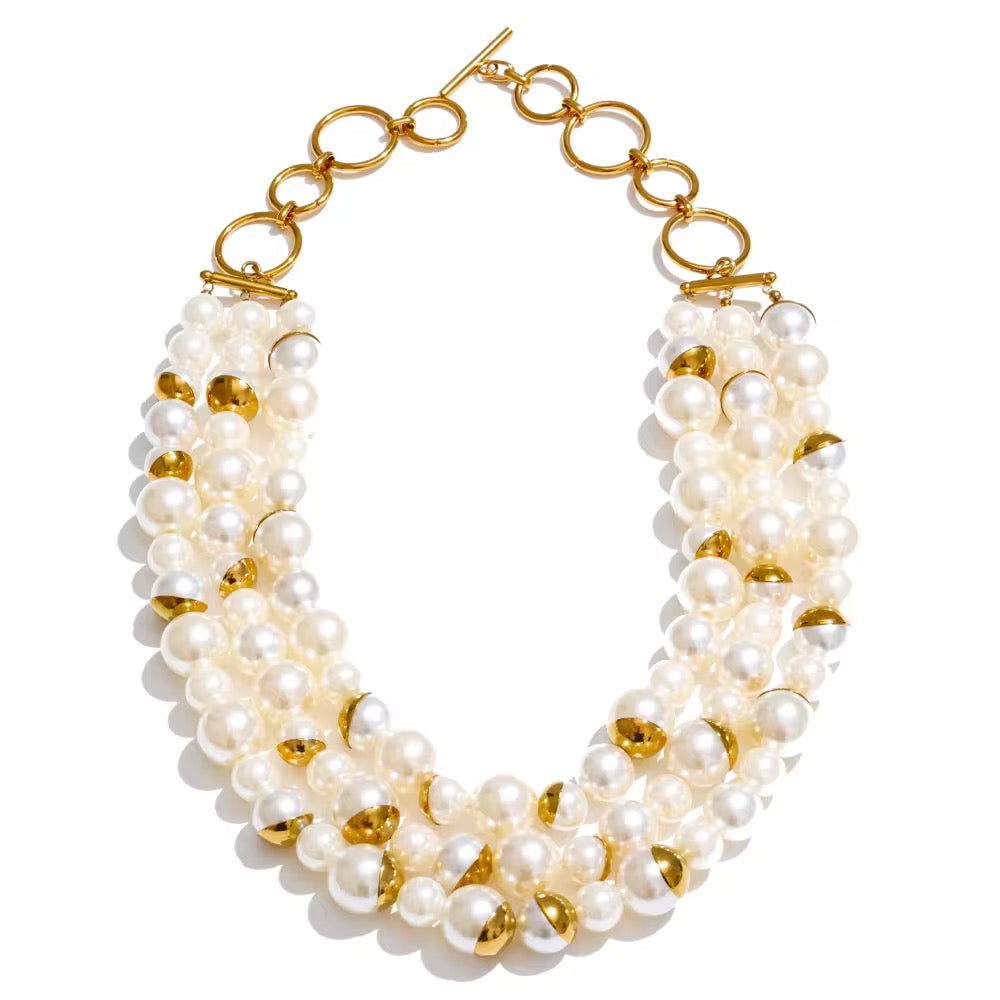 Pearl white Necklace