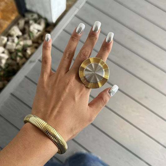 Bella Ring