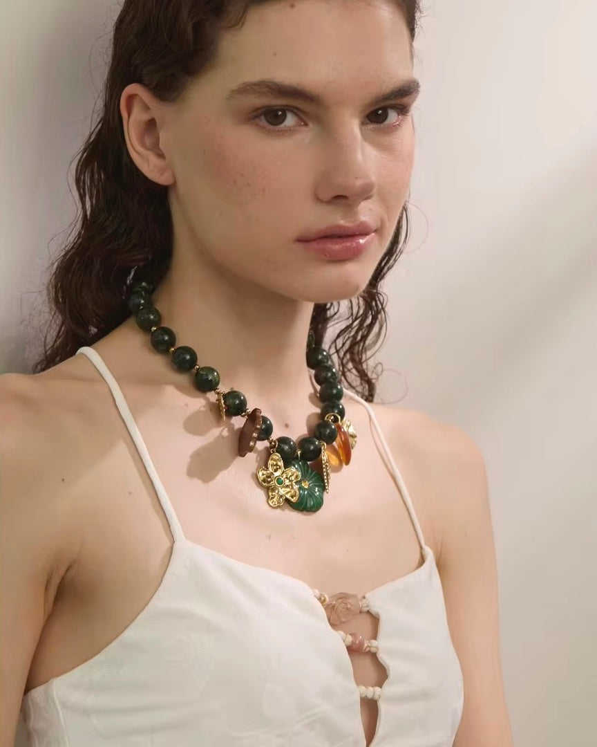 Green Forest Bloom Necklace
