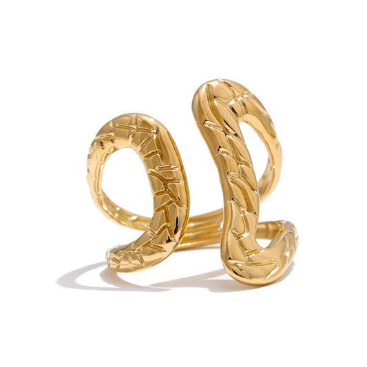 The Gold Curved Ring