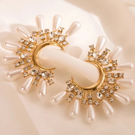 Paris Pearl Earrings