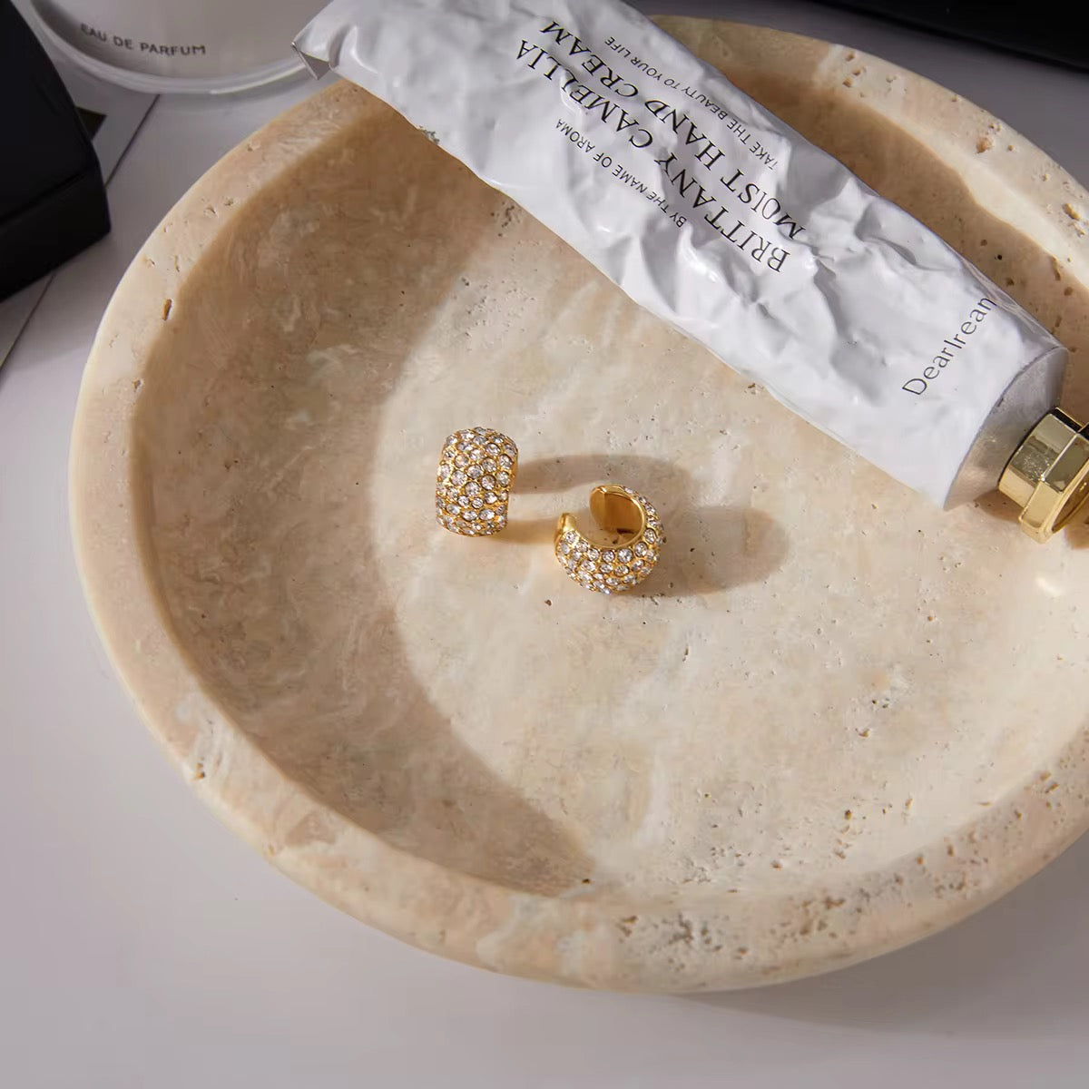 Diamond Dusk Ear Cuff