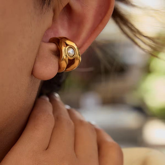 Twins Shell  Pearl  Ear Cuff