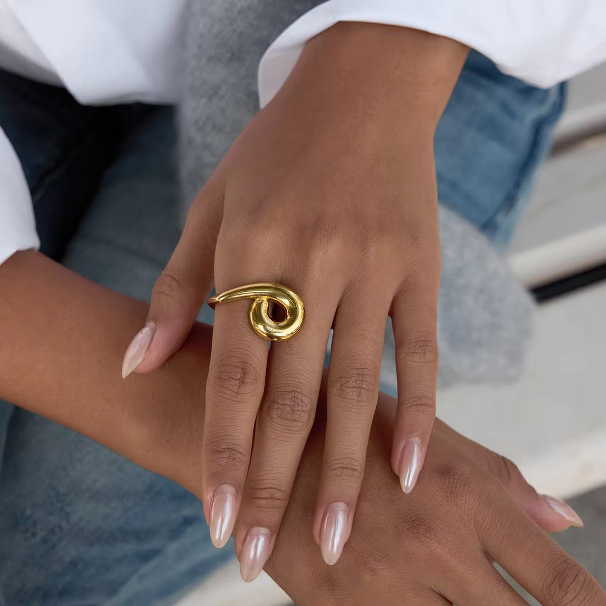 Soul Curve Ring