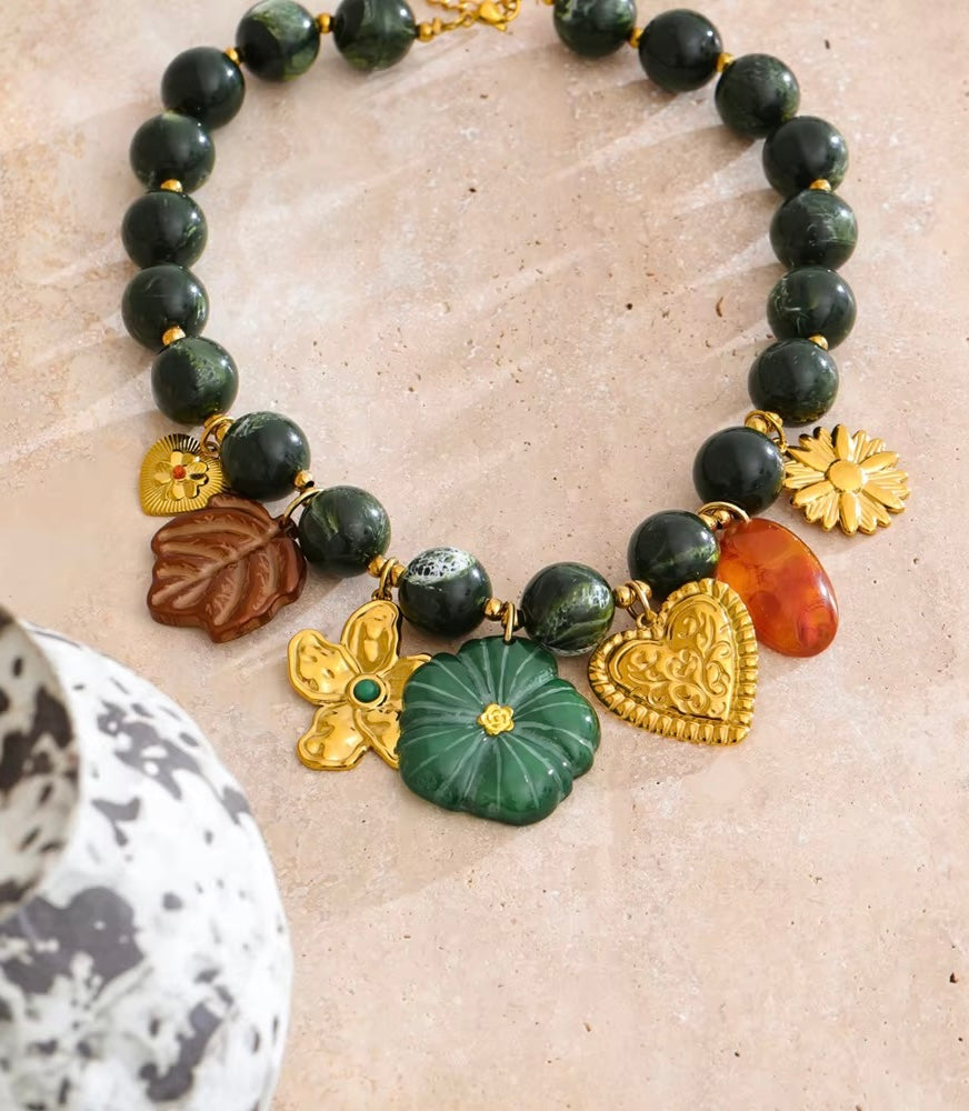 Green Forest Bloom Necklace