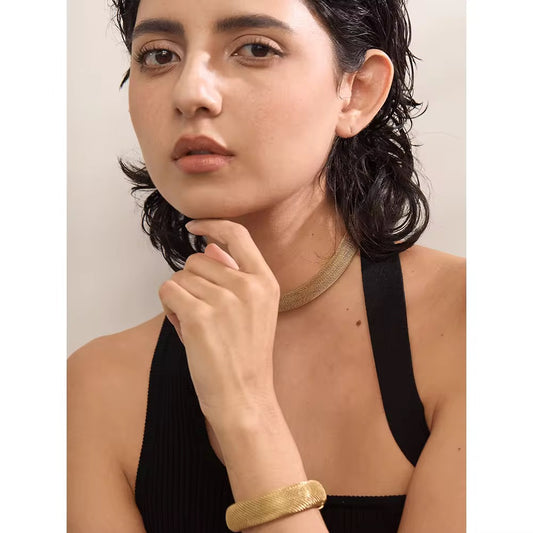 Gold Glory Necklace