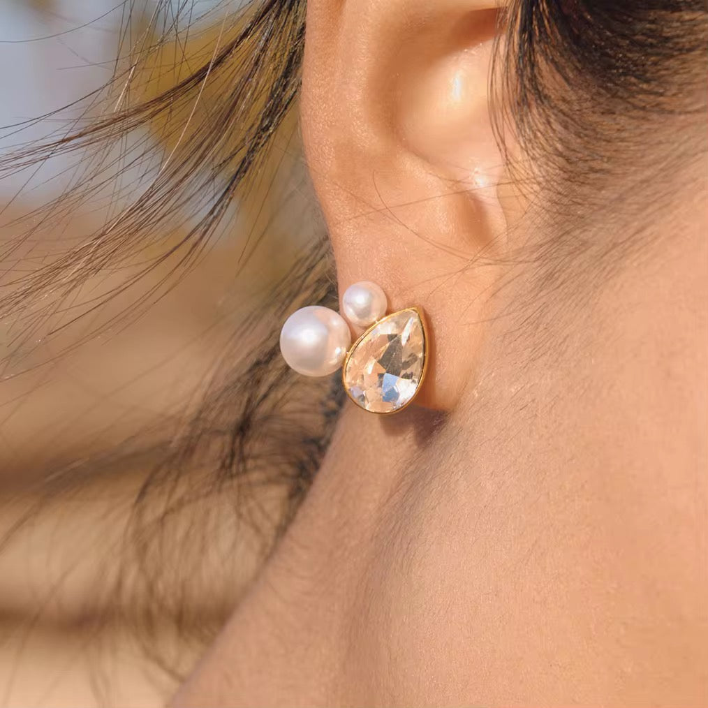 Crystal Dew Pearl Earrings