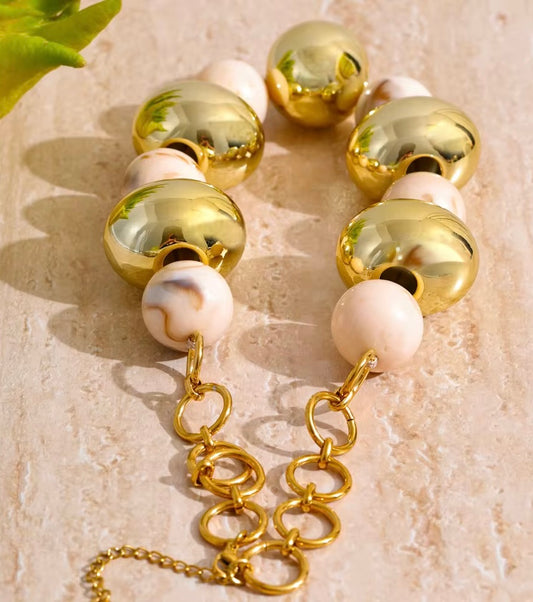 Mira Moon Necklace