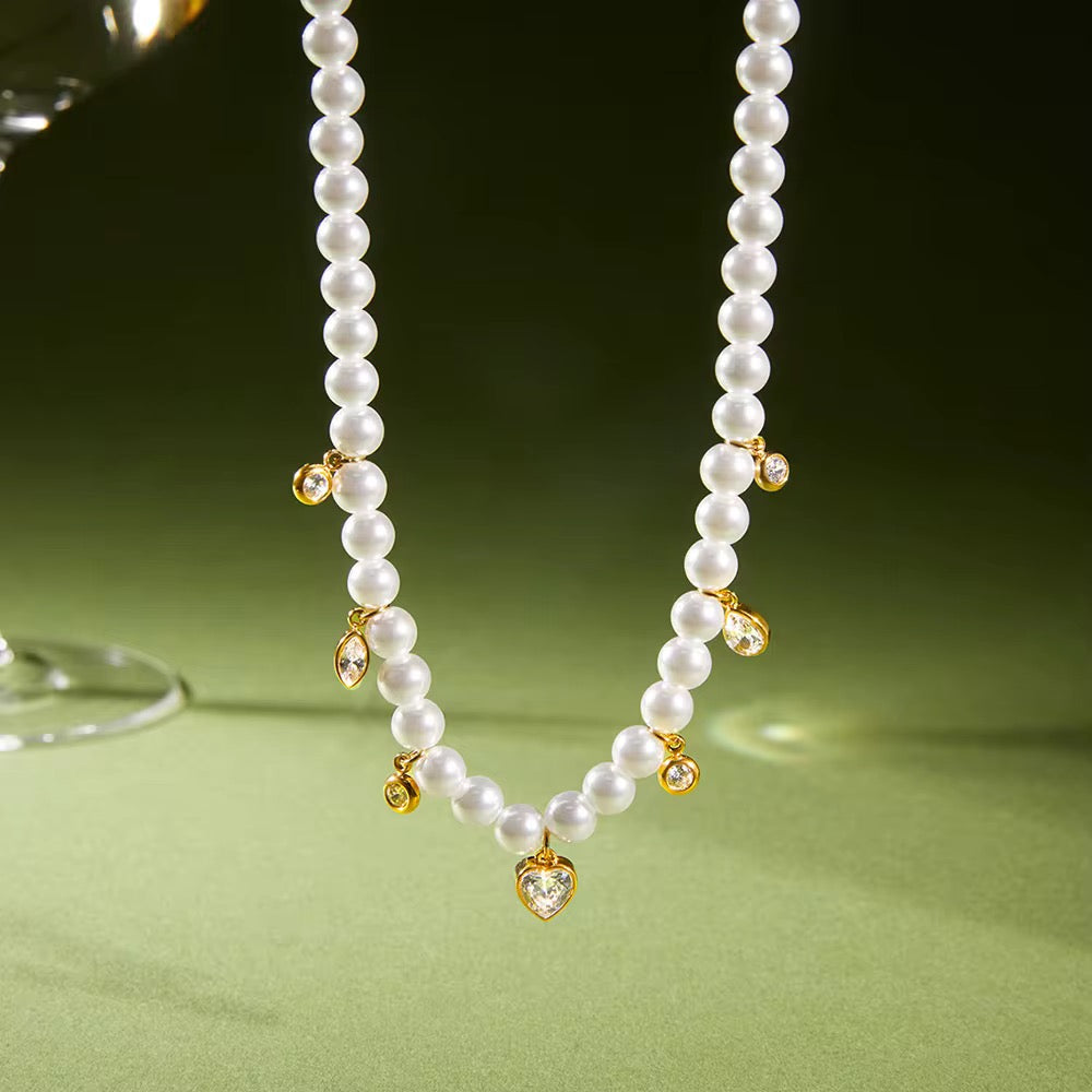 Elegant Pearl Zirconia Necklace