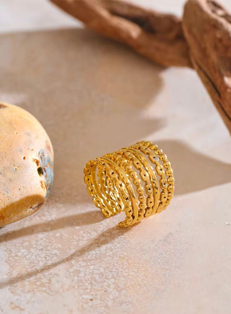 Zoya Adjustable Ring