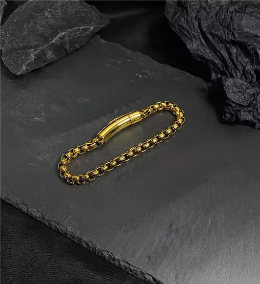 Gold Link Chain Bracelet