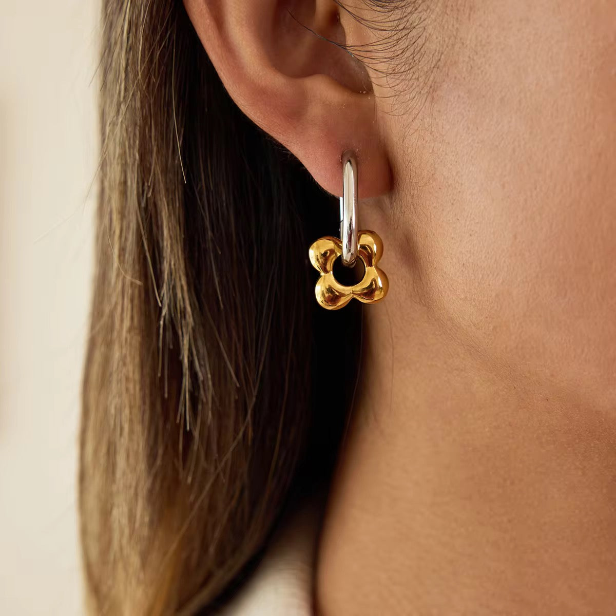 Blossom two tone Earrings