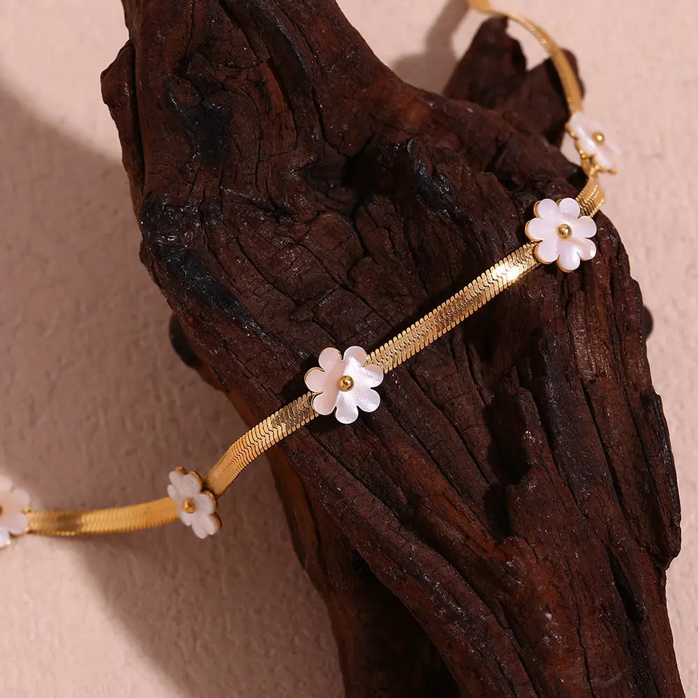 Floral Chain Necklace