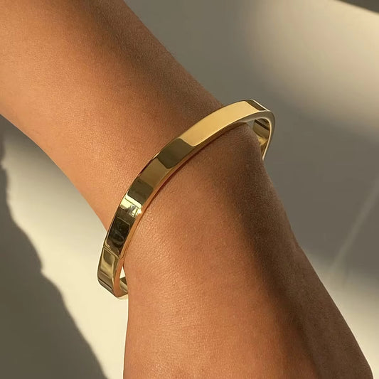 Dilara Gold Bracelet
