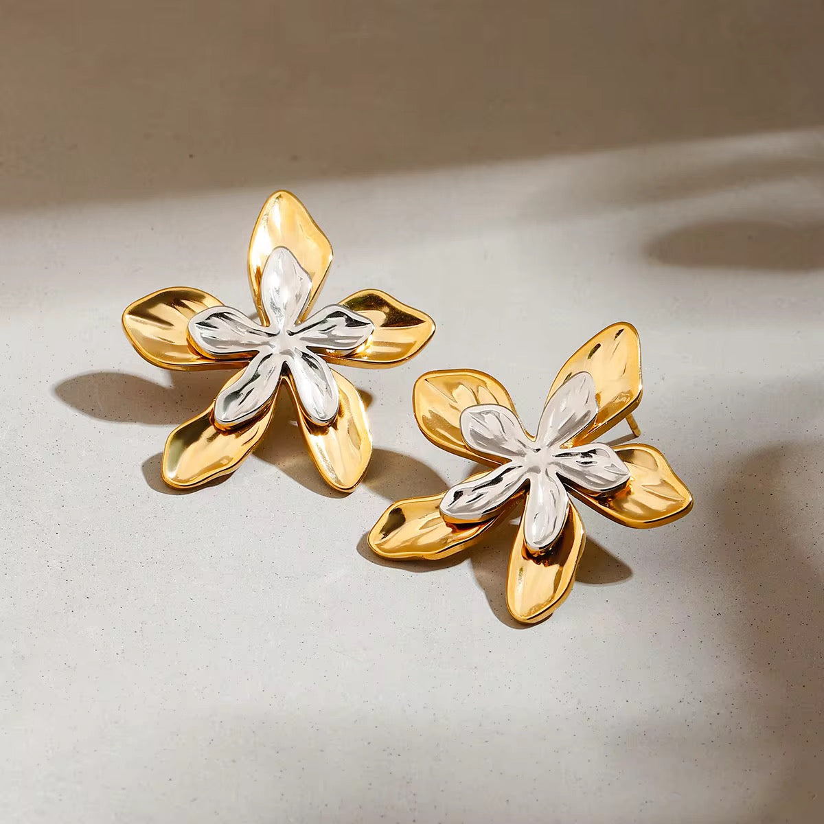 Wishful Star Earrings
