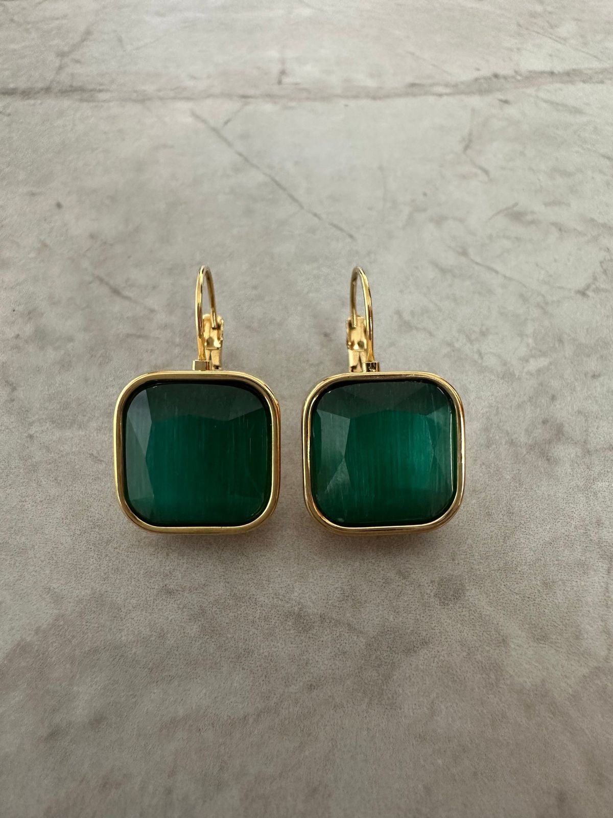 Green  Square Stone Gold  Earring