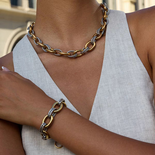 Two Tone Minimalist Twist Necklace